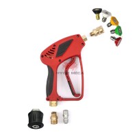 Avec ce kit pistolet court pour nettoyeur haute pression avec gicleurs et raccord vous gagnerez en maniabilité et polyvalence.