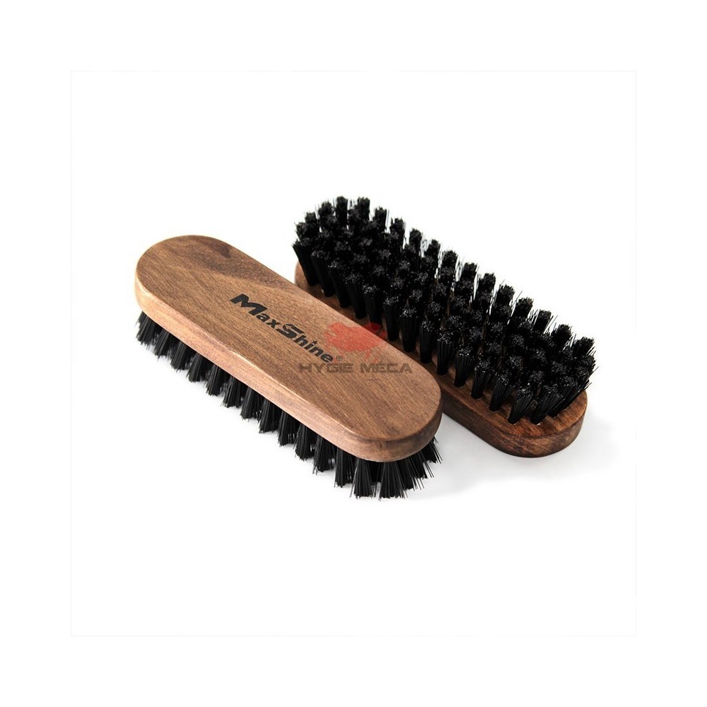 Leather & Alcantara Brush - MaxShine