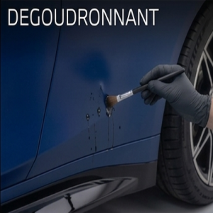 Dégoudronnant